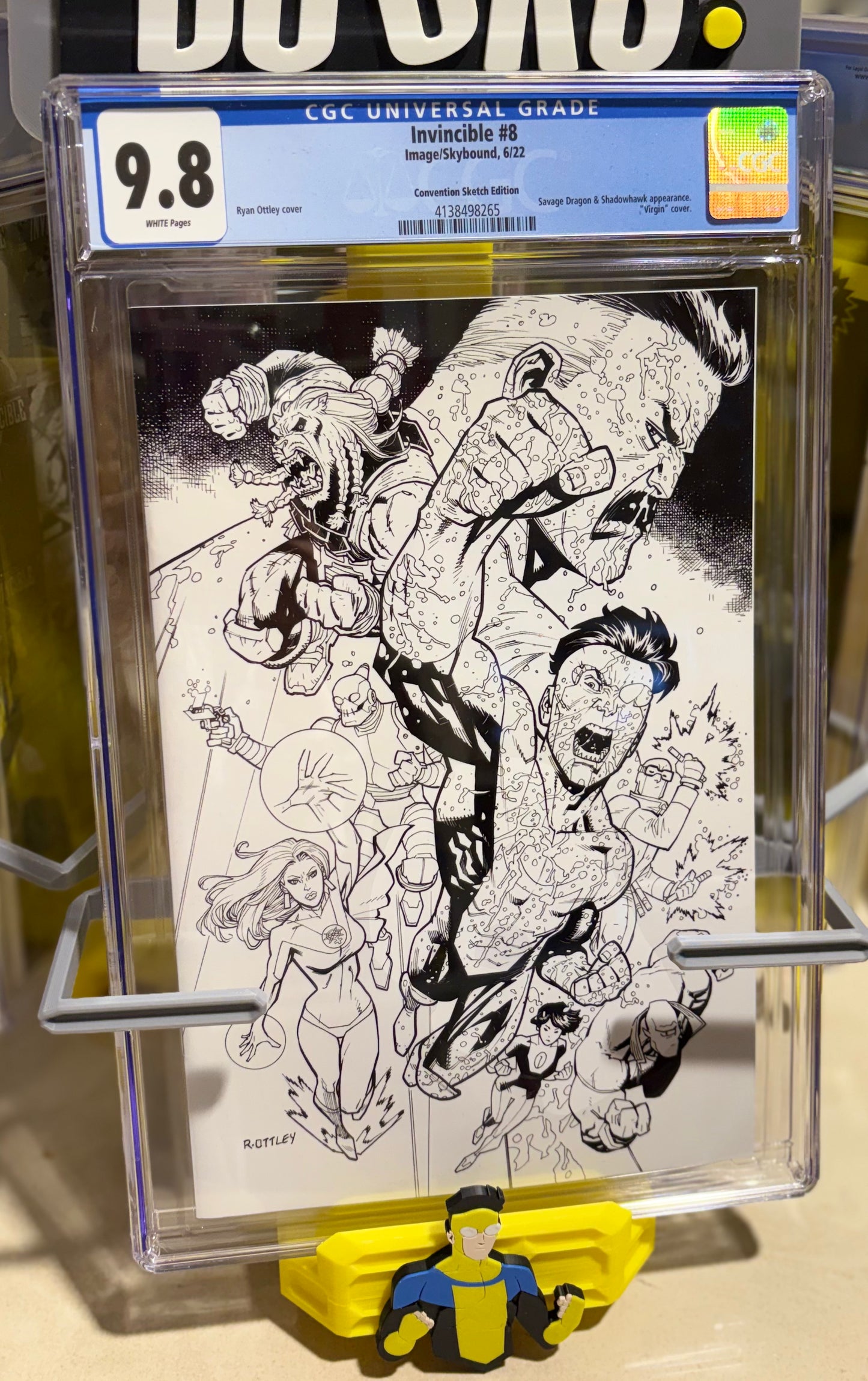 Invincible #8 Convention Sketch Edition CGC 9.8 (Ryan Ottley Cover, Savage Dragon & Shadowhawk Appearance)